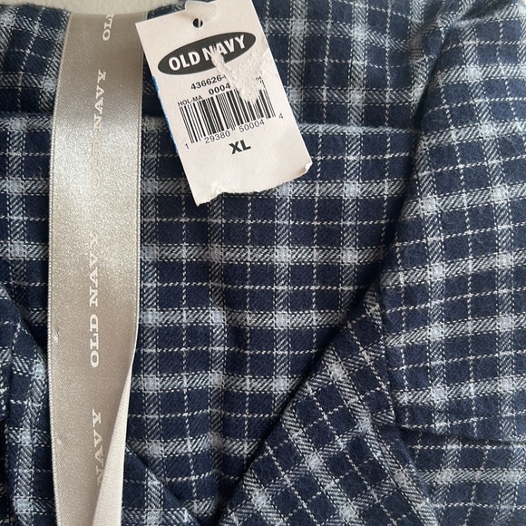 Old Navy, Blue Plaid, 2 pc Pj’s, Size XL - Picture 2 of 3